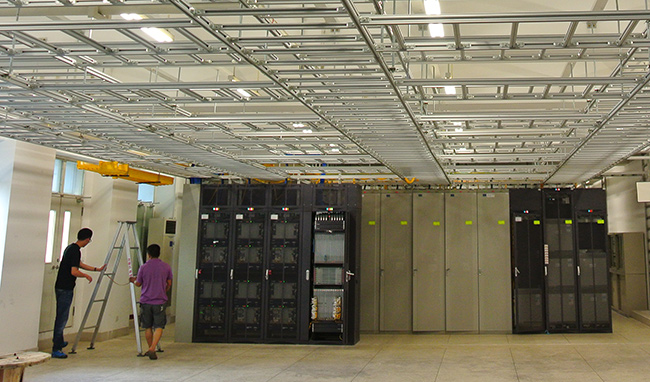 機柜在數(shù)據(jù)中心機房有什么作用？云茂通信來告訴您