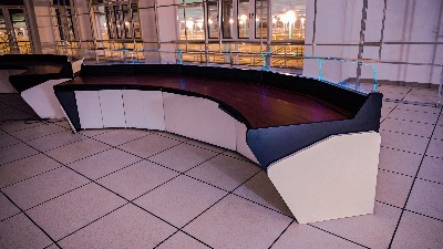 帶您解密為什么都說監控操作臺最好采用鋼板鈑金加工。